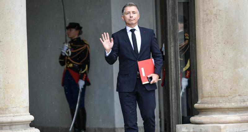  - Chants homophobes ou racistes dans les stades : les clubs menacés de match perdu