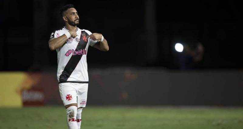  - Étranger : la réponse de Dimitri Payet aux rumeurs de départ de Vasco de Gama