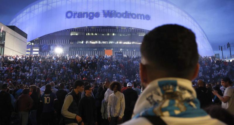  - OM - PSG : banderoles assassines des supporters marseillais contre les instances