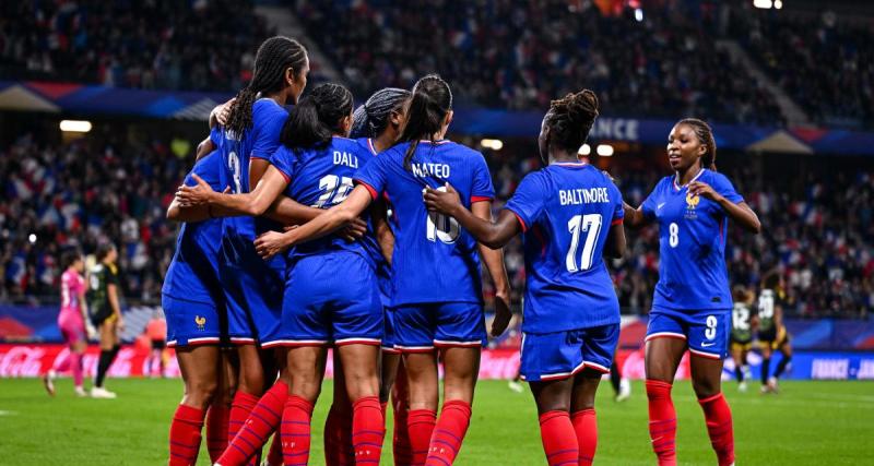  - Équipe de France (F) : les Bleues en blanc en Suisse