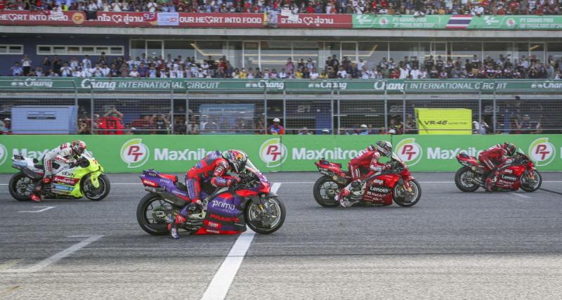  - Vidéo - Bagnaia et Martin à la bataille, le départ de la course sprint du GP de Malaisie de MotoGP