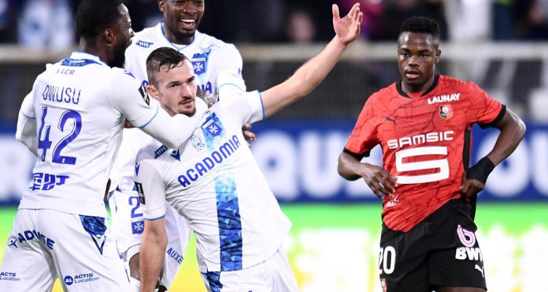  - Auxerre surprend Rennes à la pause