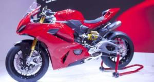 Ducati présente ses Panigale et Streetfighter V2 2025, plus légères et rapides que jamais