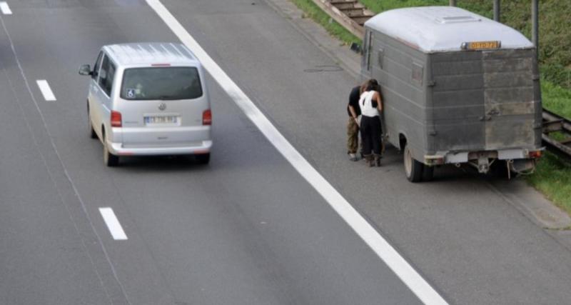  - Sa voiture électrique ne répond plus, il devient gendarme le temps d’une demi-heure