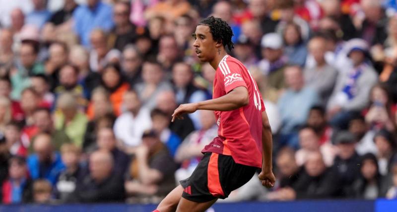  - Étranger : Lény Yoro de retour à l’entraînement avec Manchester United