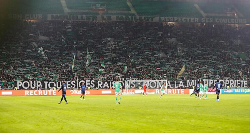  - OL - ASSE : les magnifiques images des supporters stéphanois lors de l'entraînement !