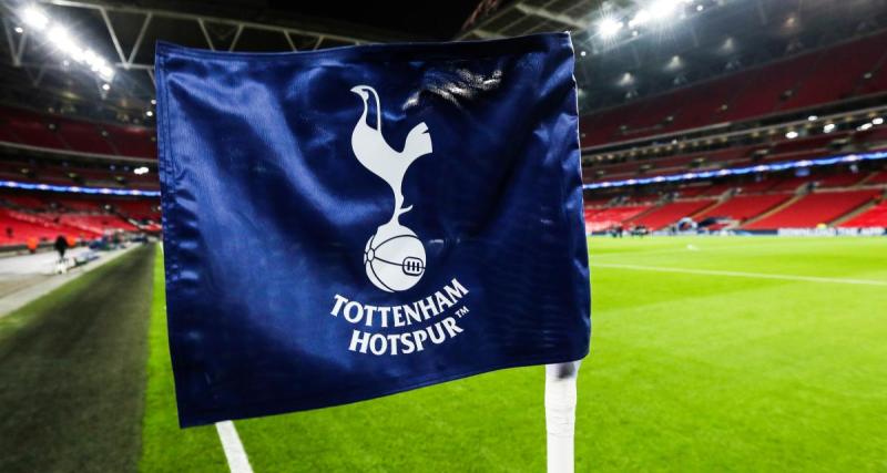  - Le changement de logo amusant de Tottenham