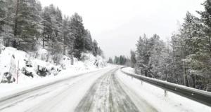 Des automobilistes coincés toute la nuit sur l’A36 par la neige