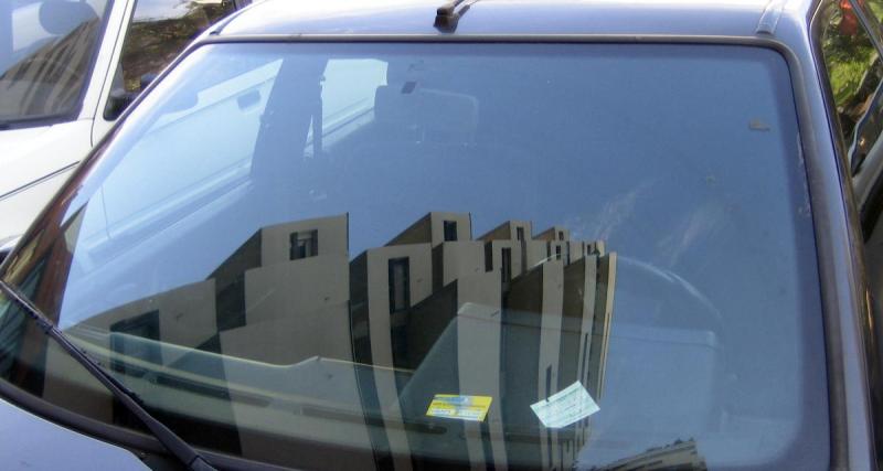  - Cadeaux, contrefaçon, surfacturation, la "mafia des pare-brise" dénoncée par les assureurs