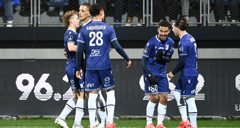  - Ligue 2 : Dunkerque s’impose contre Ajaccio et rejoint le Paris FC en tête du classement