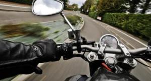 Un motard flashé à 152 km/h dans le Lot, une amende salée et une sanction immédiate