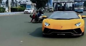 Un moment d’inattention : il percute une Lamborghini Aventador et offre un clip insolite