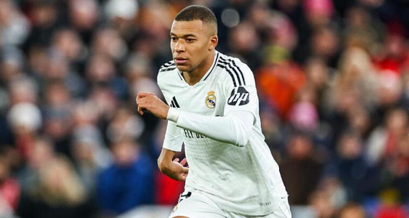  - Real Madrid : Carlo prêt à mettre définitivement Kylian Mbappé à l'aile gauche ?