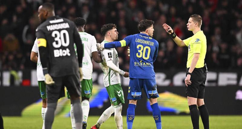  - Rennes - Saint-Étienne : Marc Bollengier s'est exprimé sur l'expulsion de Cafaro