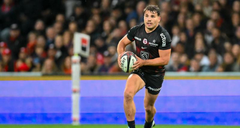  - Stade Toulousain : un ancien joueur du Top 14 a fait l'éloge de Dupont