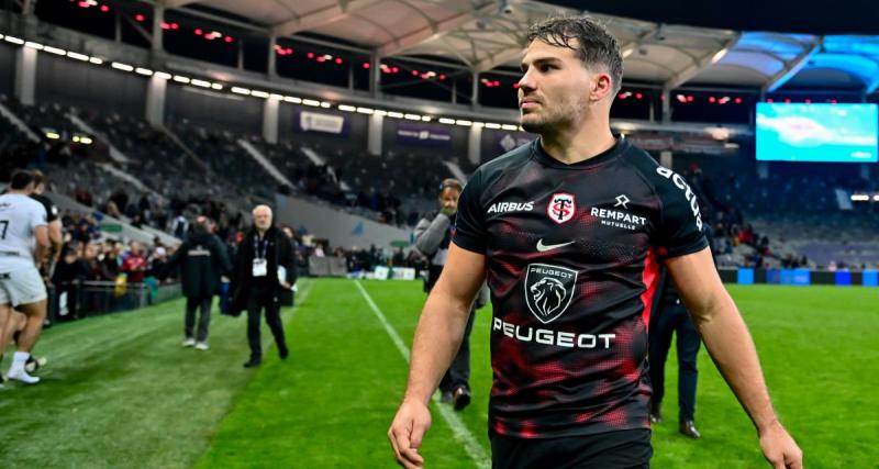  - Stade Toulousain : quand Antoine Dupont et d'autres joueurs tentent d'aider une jeune fille malade d'un cancer