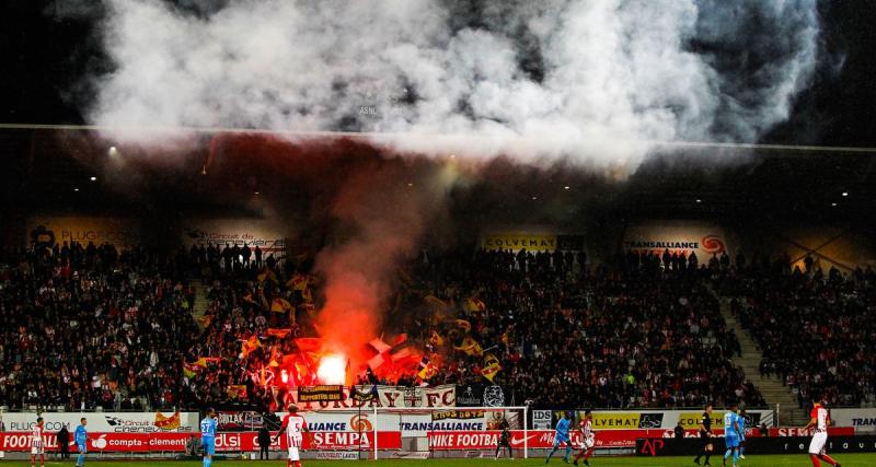  - Nancy : la tribune Piantoni sanctionnée par la FFF (off)