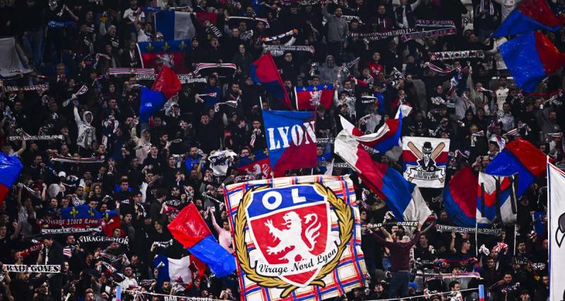  - OL : la belle communion avec les supporters après la victoire contre Angers 
