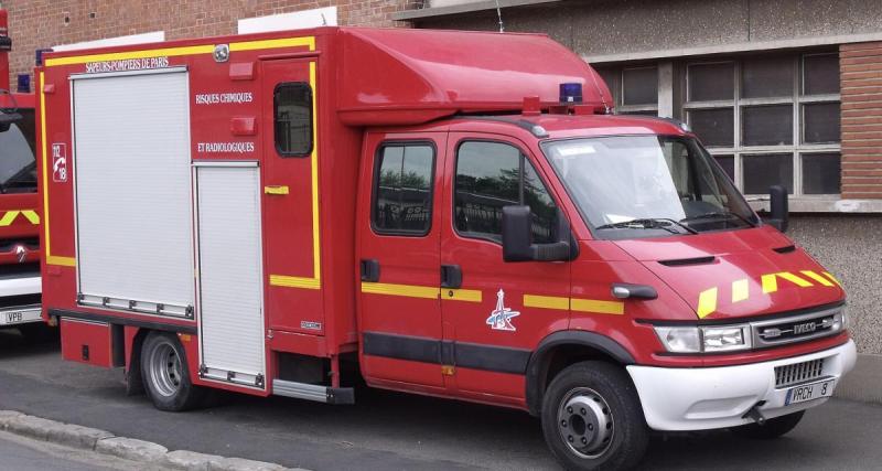  - Il oublie son téléphone sur le toit de sa voiture, il déclenche une fausse alerte aux pompiers