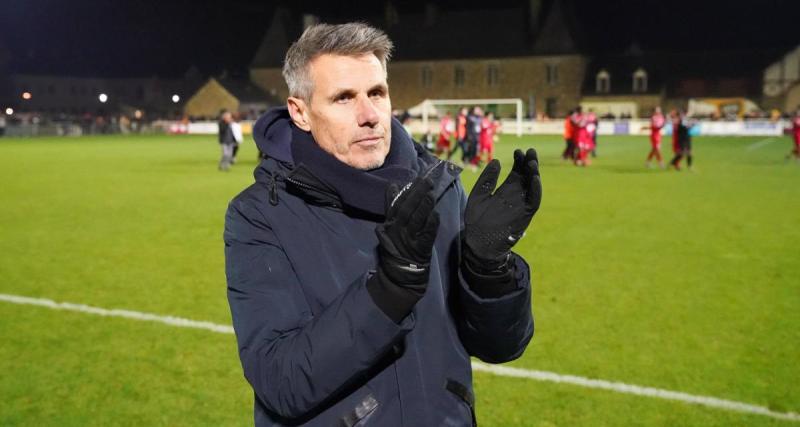  - Coupe de France : Olivier Frapolli (Laval) critique l'état de la pelouse de Mérignac 