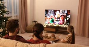 Les 5 meilleurs films de Noël intemporels pour une soirée réussie avec vos ados 