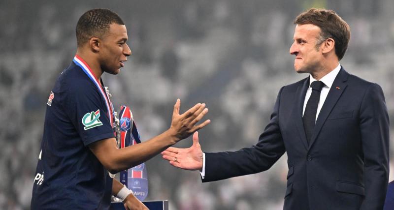  - Emmanuel Macron bientôt à la tête de... la FIFA ?