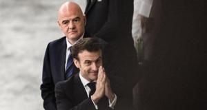 Emmanuel Macron, candidat aux prochaines élections de ... la FIFA ?