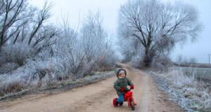 10 idées de sorties en plein air avec les enfants pour profiter de l’hiver