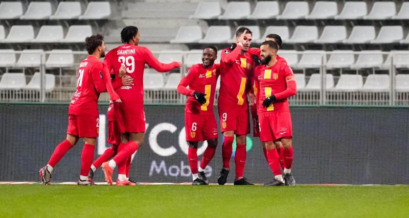  - Ligue 2 (J17) : le Paris FC renversé par la lanterne rouge, le Red Star s’impose, Grenoble sur le fil, Troyes au carré…