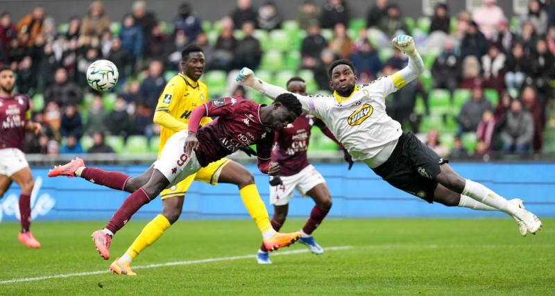  - Ligue 2 : Metz bute sur Pau et Kamara, Dunkerque rattrapé par Guingamp