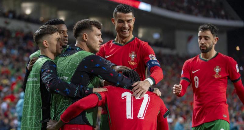  - Le Portugal dévoile ses nouveaux maillots historiques