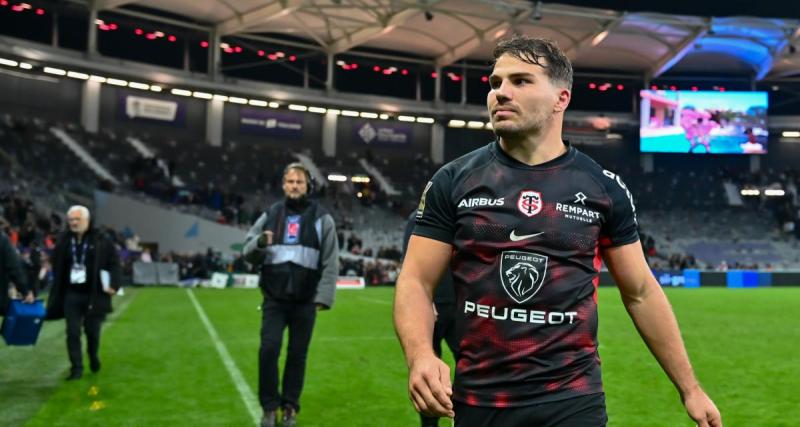  - Stade Toulousain : l'information très étonnante au sujet de Dupont avant le choc face aux Sharks en Afrique du Sud