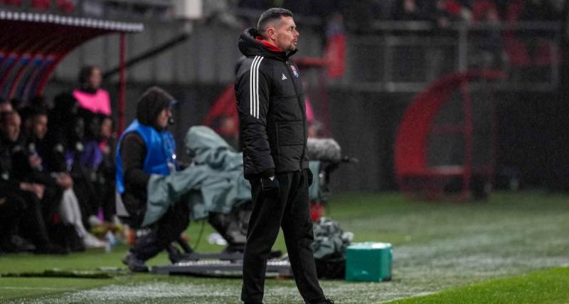  - OL : "Les critiques sont légitimes", lance Pierre Sage avant le déplacement à Brest