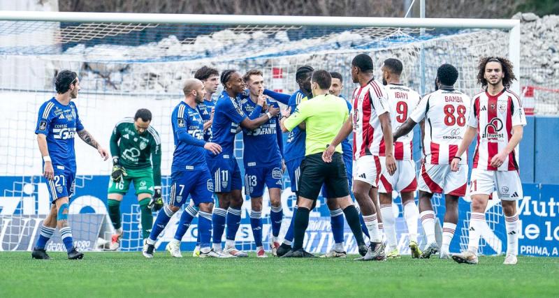  - À la pause, Bastia étrille Ajaccio dans le derby corse