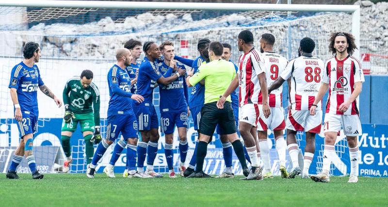  - Bastia humilie un Ajaccio à dix dans le derby corse