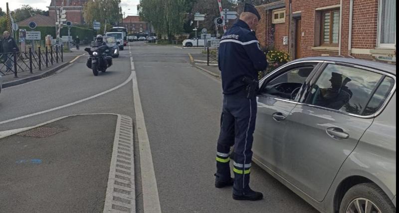  - Sans permis, il accumule de nombreuses infractions et tente de semer les gendarmes