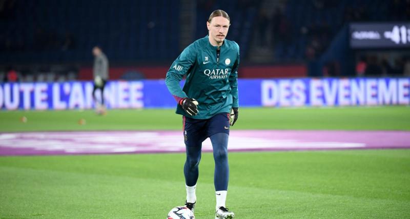  - PSG : pourquoi Enrique a envoyé Safonov s'échauffer à la fin du match