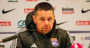 OL : "Il va falloir se relever", lance Pierre Sage avant la réception de Toulouse