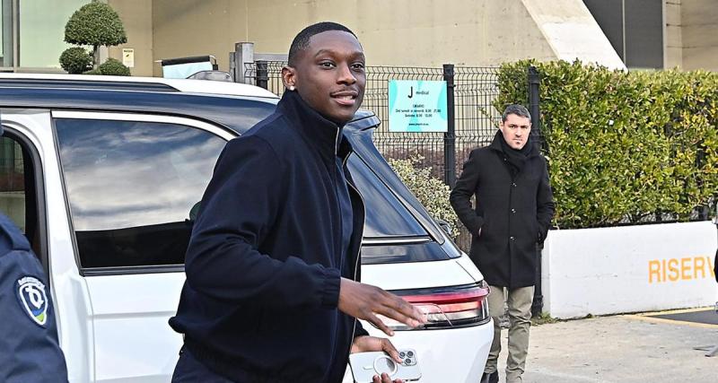  - PSG : la raison lunaire derrière le retardement du prêt de Kolo Muani à la Juventus