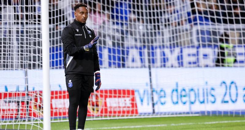  - Auxerre : Donovan Léon prolonge deux ans (off)