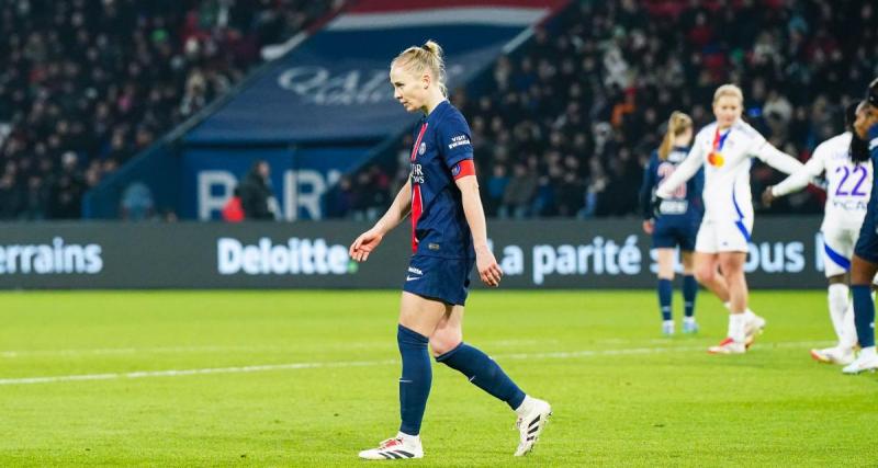  - PSG (F) : les joueuses boudées par leurs supporters après la défaite contre l'OL