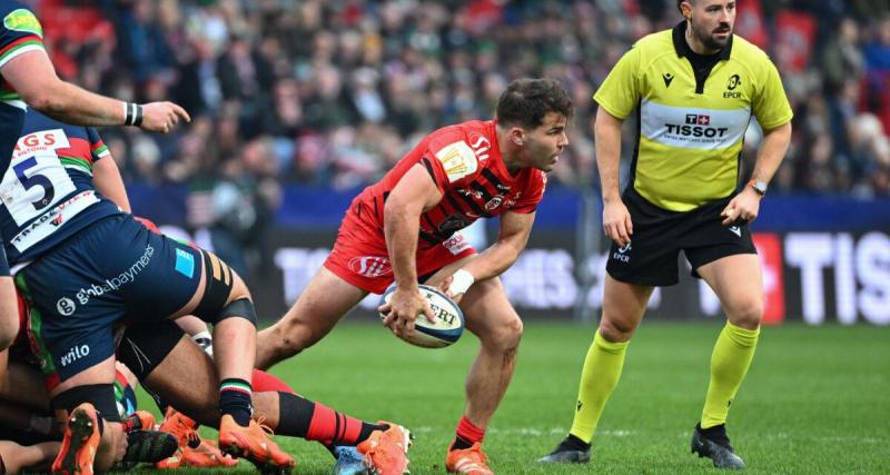  - Stade Toulousain : juste après son match, Dupont a rejoint les frères Lebrun pour le concert des Enfoirés
