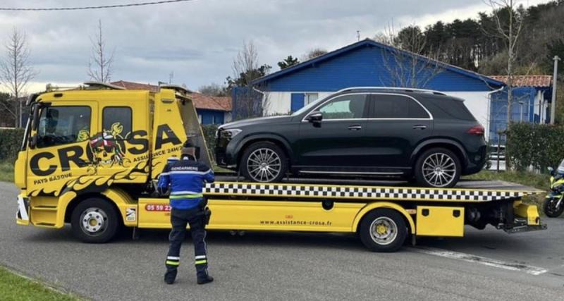  - Go-fast sur l’autoroute, ils percutent la police et fuient à 200 km/h