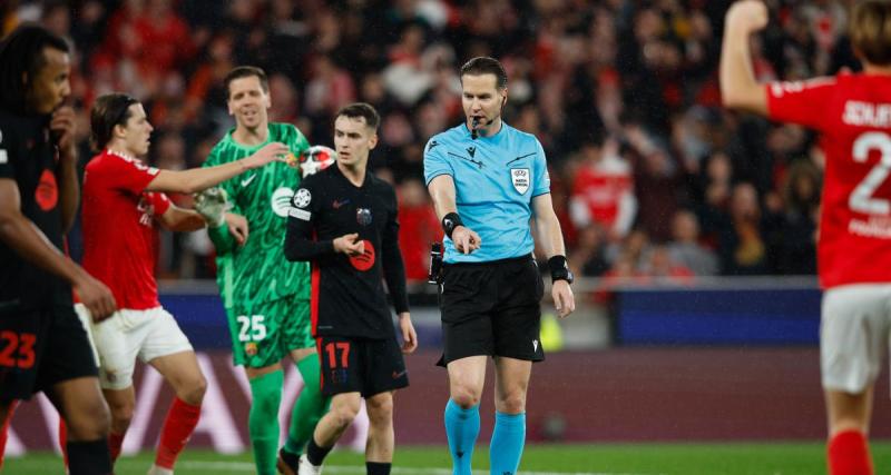  - Benfica l'a mauvaise contre l’arbitrage après sa défaite contre le Barça