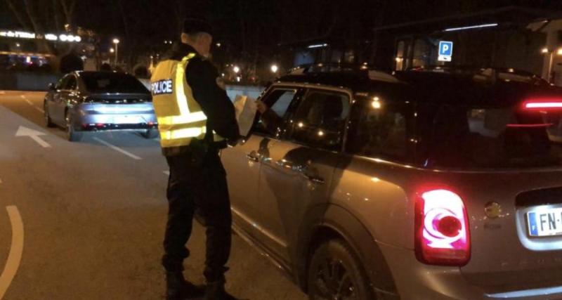  - Ivre, elle mord son mari, prend la fuite en voiture… et termine dans un terre-plein 