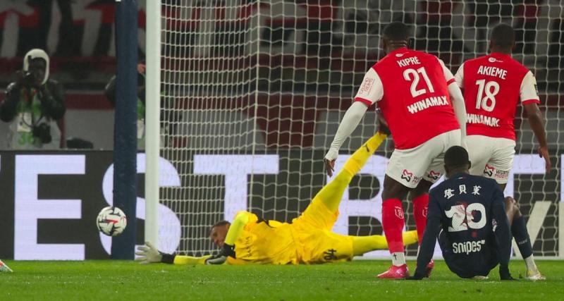  - À la pause, le PSG bute sur Reims et Diouf