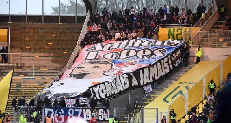  - OL : le tifo des supporters lyonnais en hommage à Anthony Lopes (Nantes)