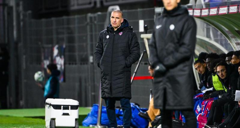  - Lorient - Clermont : mécontent, Batlles invite l'arbitre à "regarder son match"