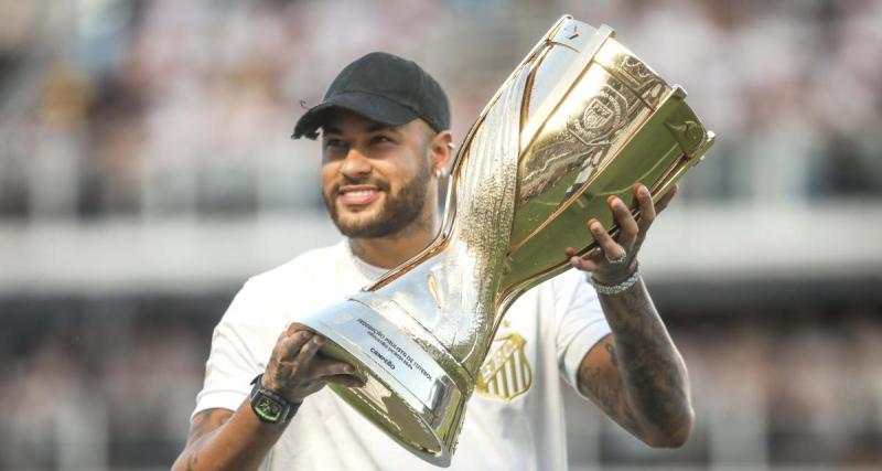  - Neymar de retour à Santos, c'est officiel !
