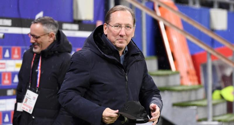  - OL : quand Textor prend des selfies avec les fans pendant que les joueurs s'expliquent avec les ultras